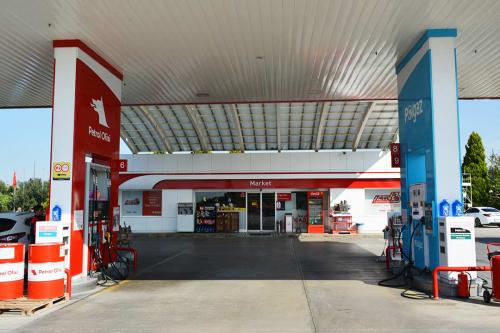 Örge Petrol Ofisi 08